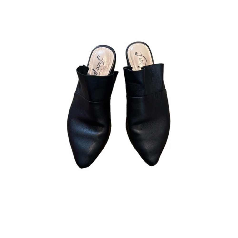 Free People Sienna Ruffle Slip On Black Leather Pointed Toe Mules Size 37‎ US 7
